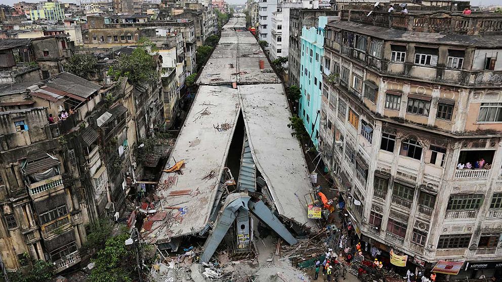 Viadukt som rasat i Calcutta.