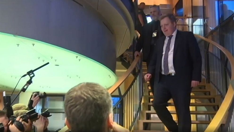 Islands statsminister Sigmundur Davíd Gunnlaugsson lämnar makten.
