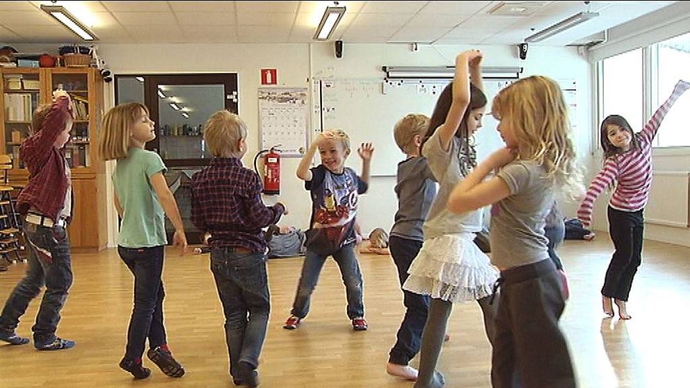 I förskoleklassen i Borrby har barnen dans på schemat