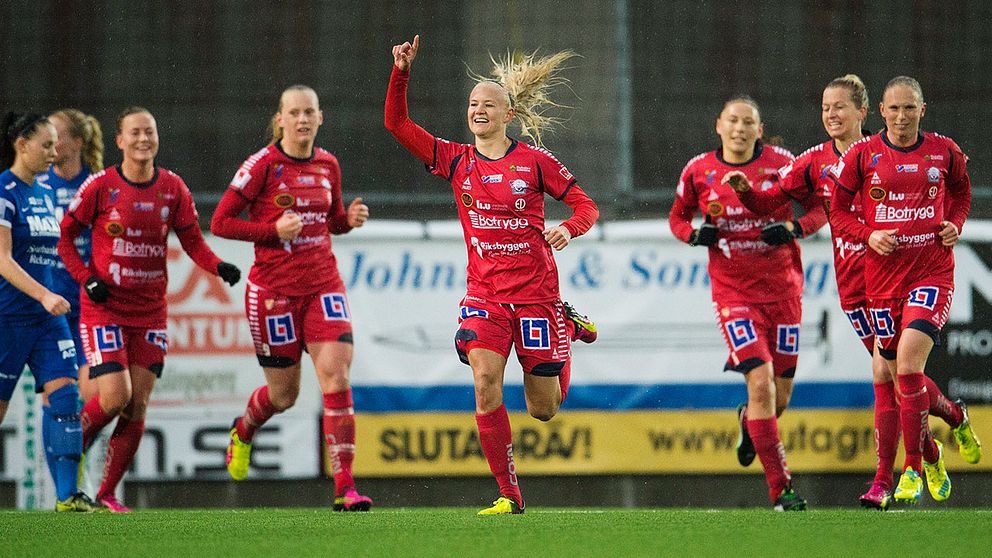 Pernille Harder slog till med två mål mot Eskilstuna.