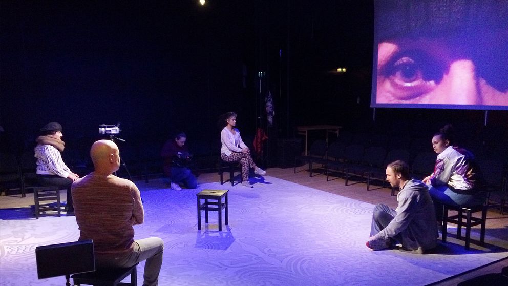 I veckan spelas teaterföreställningen ”Kärleken är fri” på folkteatern i Gävle.