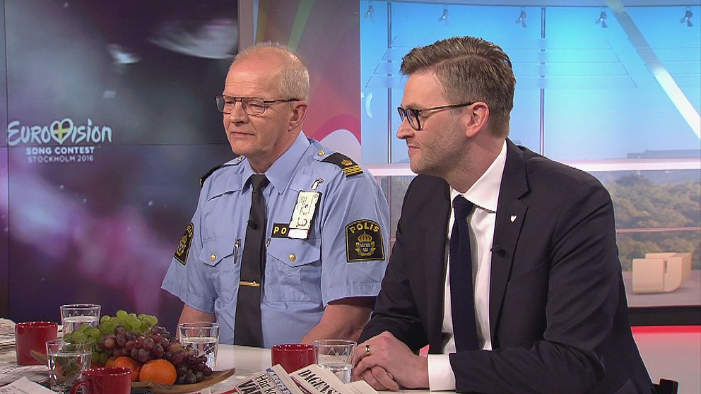 Kjell Lindgren från Stockholmspolisen och Jesper Ackinger från ESC Stockholms stad pratar om säkerheten vid ESC i Gomorron.