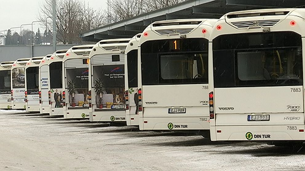 Bussar som står still