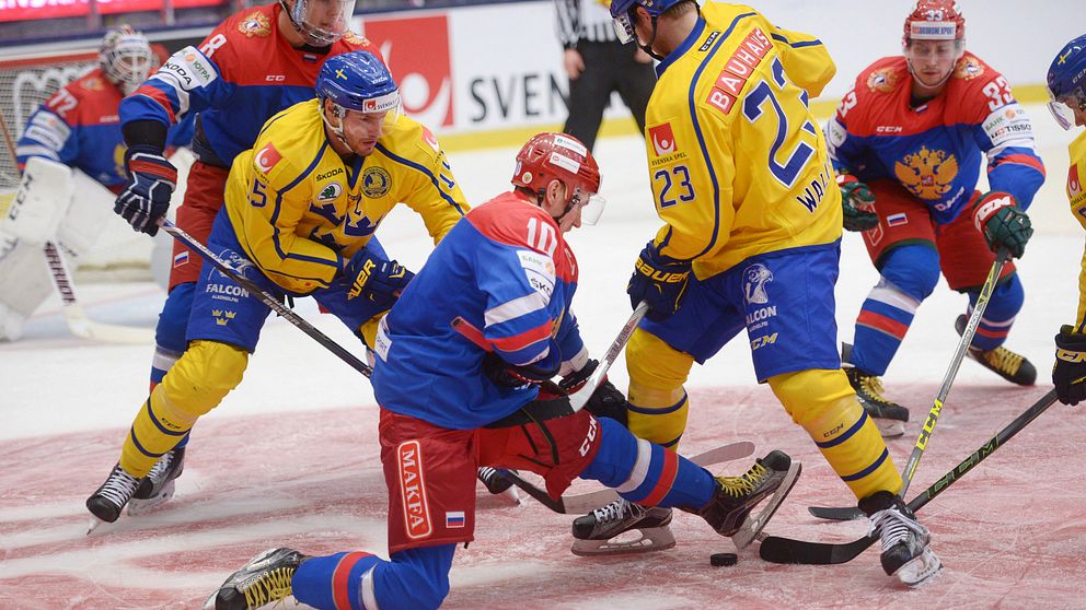 Sverige ställs mot värdantionen Ryssland i sista VM-gruppspelet.