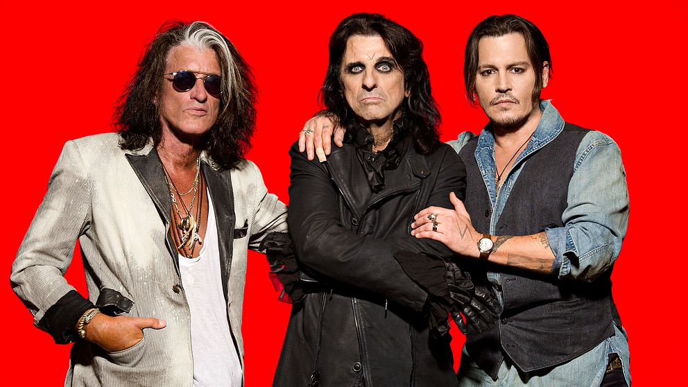 Joe Perry, Alice Cooper och Johnny Depp. Tillsammans har de bildat bandet Hollywood Vampires.