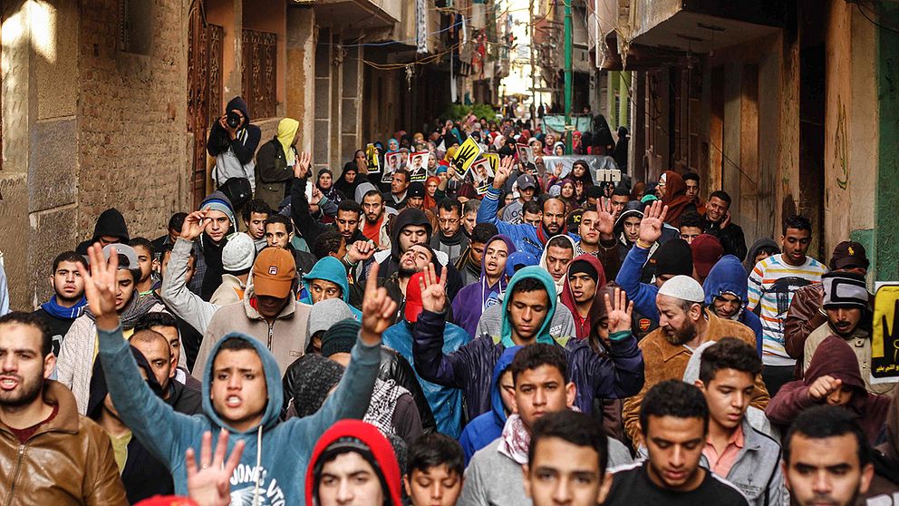 Anhängare till Muslimska brödraskapet demonstrerar i Kairo tidigare i år. Arkivbild.