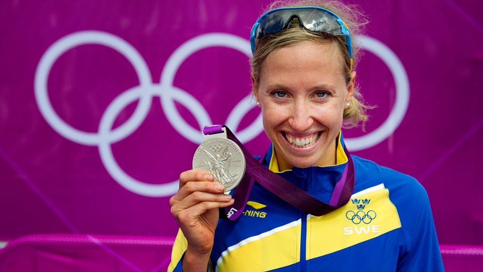 Triathlonvinnaren Lisa Nordén tog emot Bragdguldet den 4 december för sin insats under OS i London då hon tog silver.