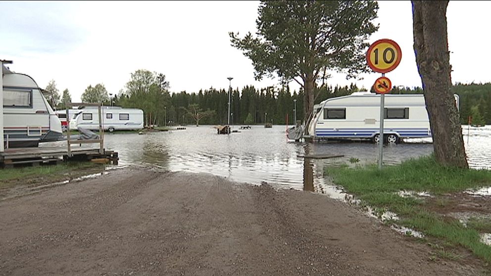 Översvämning på Stötens camping i norra Dalarna den 25 maj.