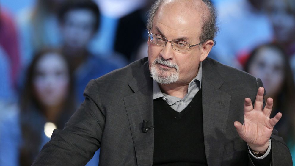 Salman Rushdie anklagar Mo Yan för att springa regimens ärenden.