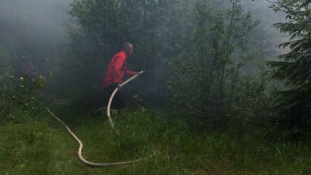 Brandman i terrängen