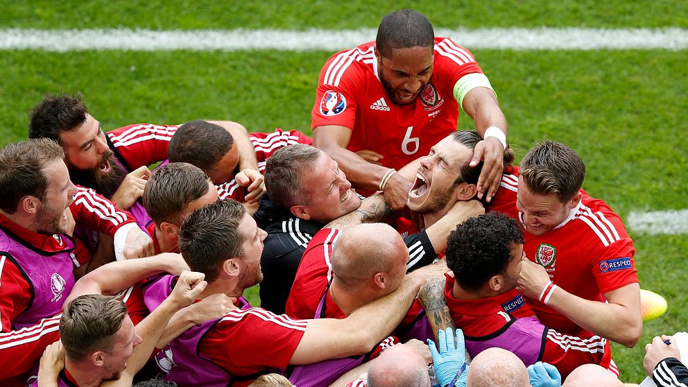 Wales firar efter Gareth Bales mål.