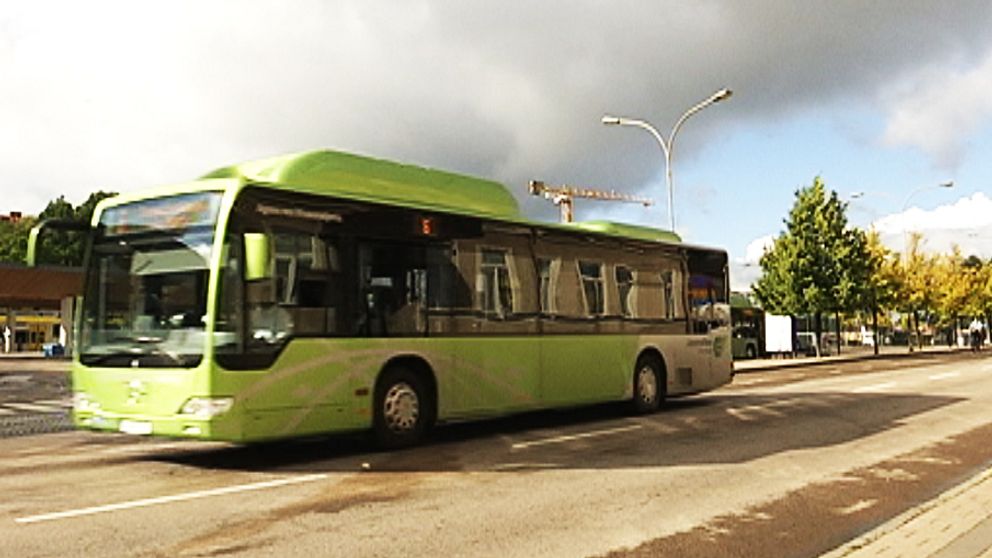 En busschaufför stoppades när han körde narkotikapåverkad på söderleden i Växjö i våras.