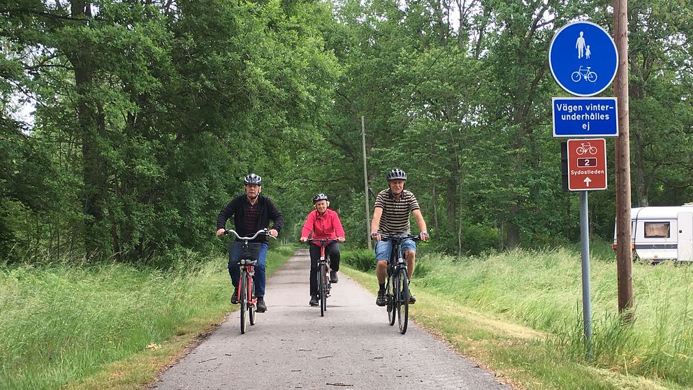 En ny cykelled har invigts mellan Växjö och Simrishamn.