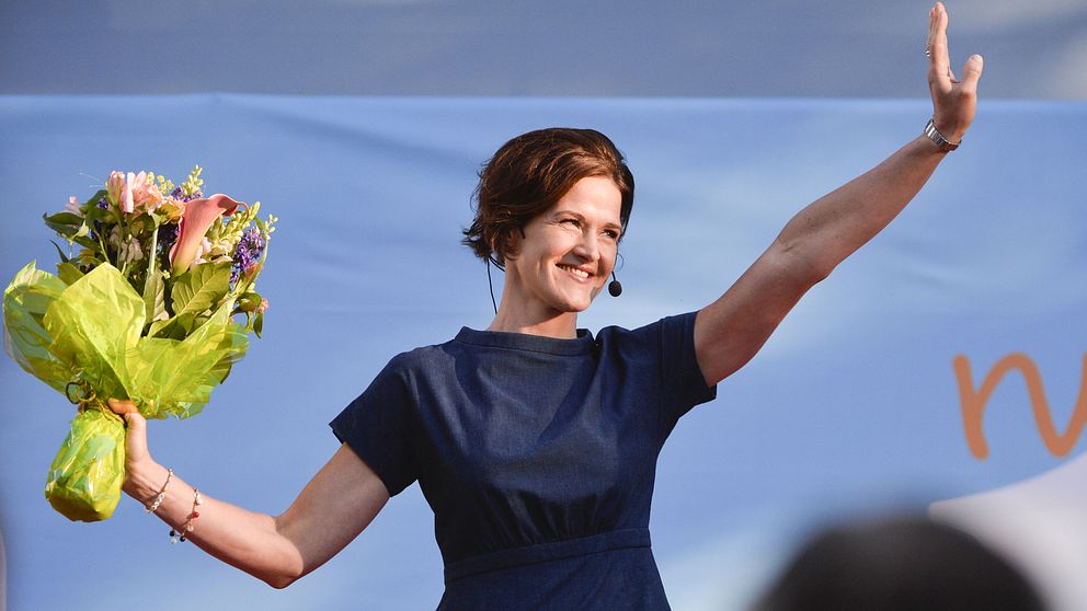 Moderaternas partiledare Anna Kinberg Batra på Almedalens scen 2015.