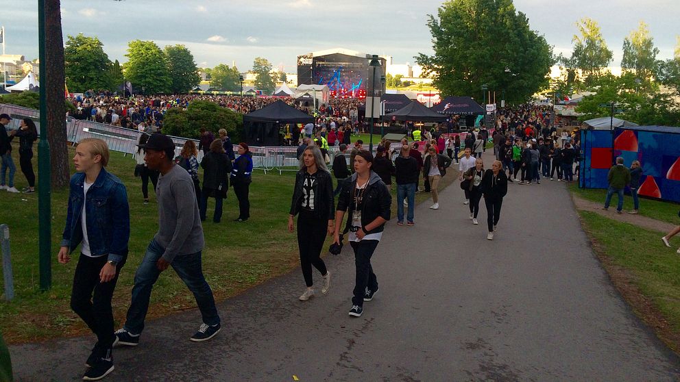 Konsertbesökare på Putte i parken