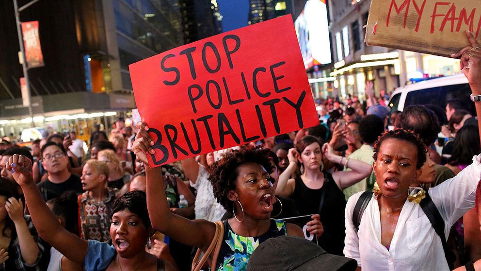 Runt om i USA hölls manifestationer mot våld mot svarta.