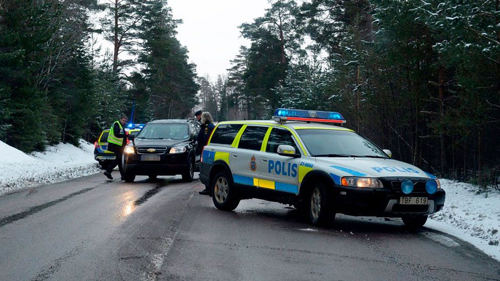 Polisavspärrning efter rånförsöket i Täby.