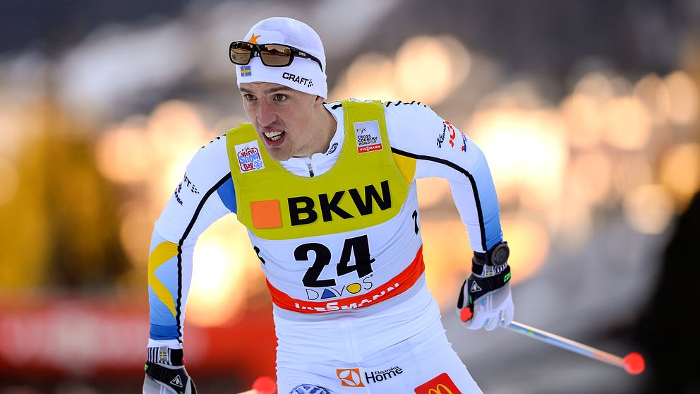 Calle Halfvarsson blir trea i Tour de Ski och världscupen