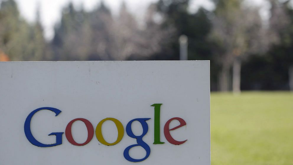 Google har stora intäkter i Sverige men betalar bara knappt en miljon kronor i skatt.