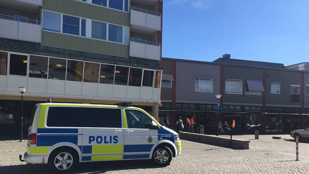 Polis i Fröslunda