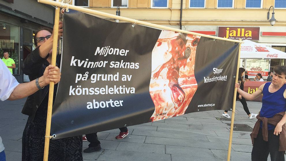 Människorätt för ofödda demonstrerar i Uppsala
