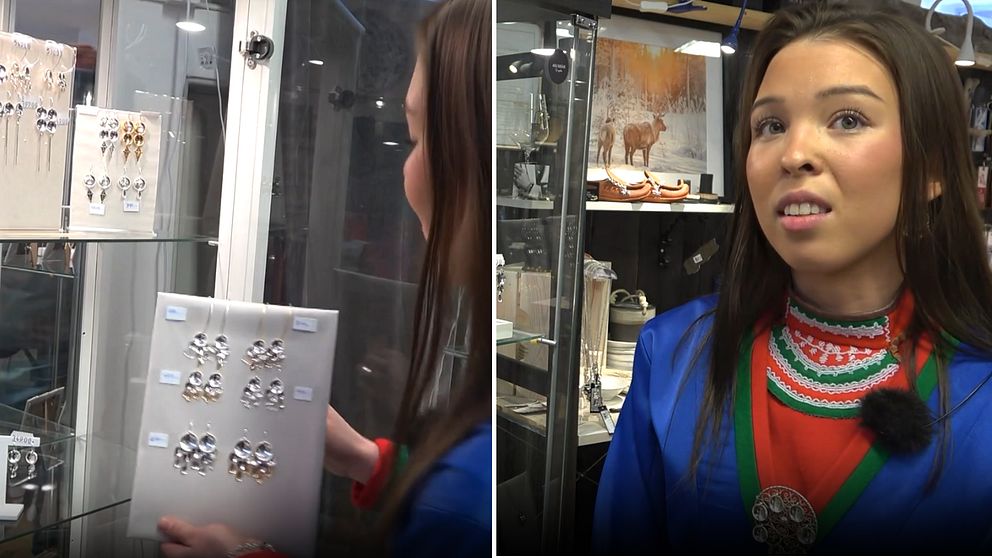 Bilden är delad i två sektioner. Den vänstra sektionen visar en person klädd i kolt som håller i en display med smycken i en glasmonter. Den andra visar ett porträtt. I bakgrunden finns fler smycken och en tavla med en ren.