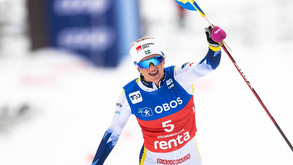 Frida Karlsson vinner femmilen i Holemnkollen.