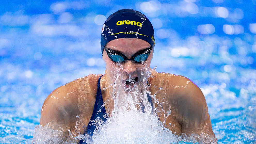 Sophie Hansson simmar bröstsim i VM.
