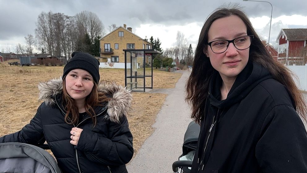 Två boende i området där ett hus brann ner i Örebro