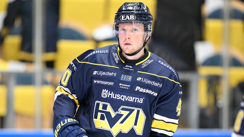Oskar Stål-Lyrenäs gjorde vinstmålet för HV71 i ödesmötet mot Modo.