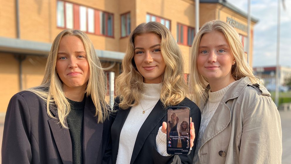 Tre unga tjejer som har blivit vänner genom Tiktok.