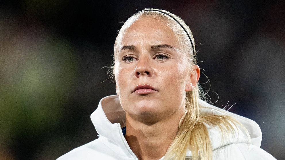 Hammarby värvar VM-backen Stina Lennartsson