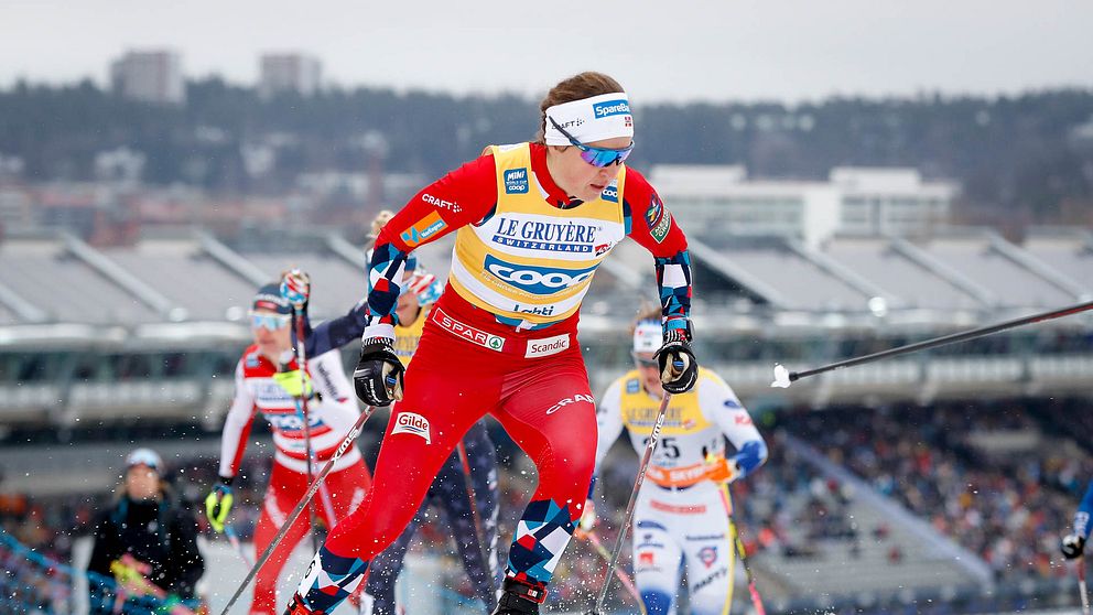 Regerande världscupvinnaren Tiril Udnes Weng har åkt på covid  och premiären i Ruka är i fara.