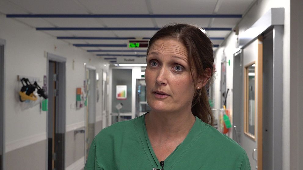 Jennie Barona som är förtroendevald på Vårdförbundet ser en fara med att plocka bort hyrpersonal.