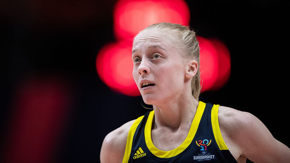 Stjärnan Klara Lundquist riskerar att missa Sveriges match