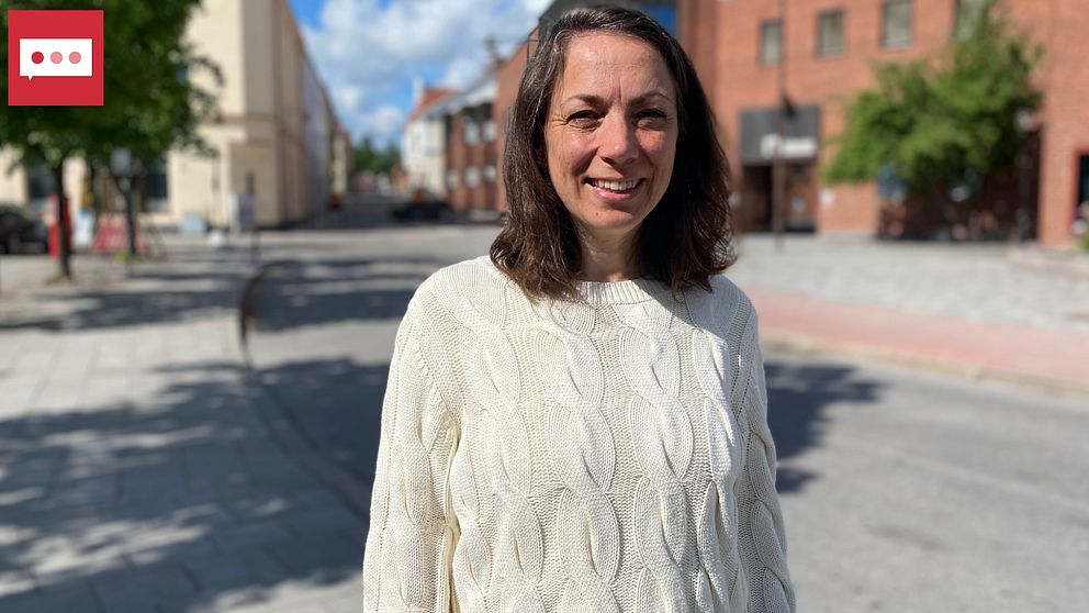 Josefin Hallenberg på Transportstyrelsen – en kvinna fotad utomhus i Falun