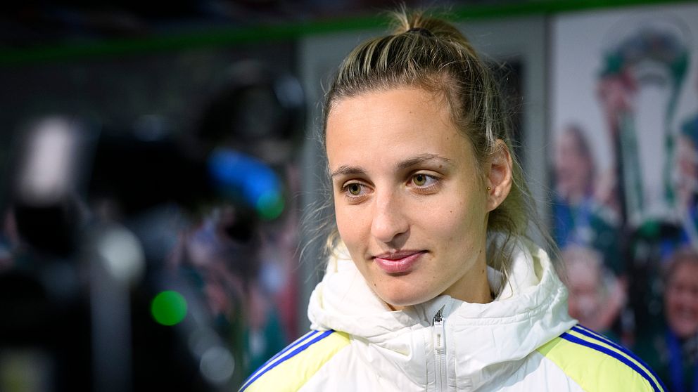 Fotboll Nathalie Björn inför matchen mot Irland ”Haft problem