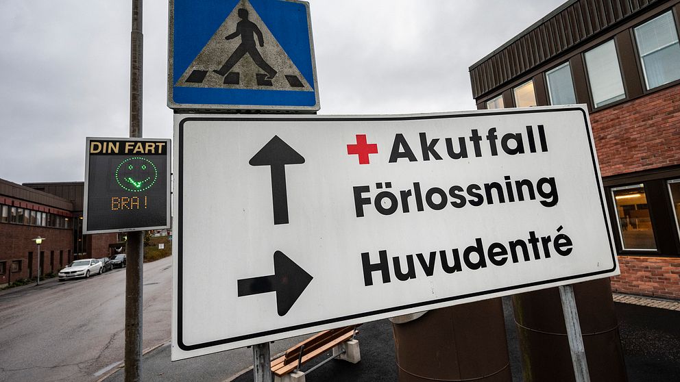 Skylt utanför Blekingesjukhuset i Karlskrona.