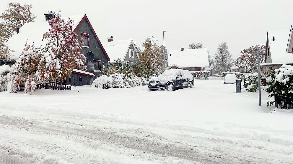 Snö på gatorna i Kiruna.