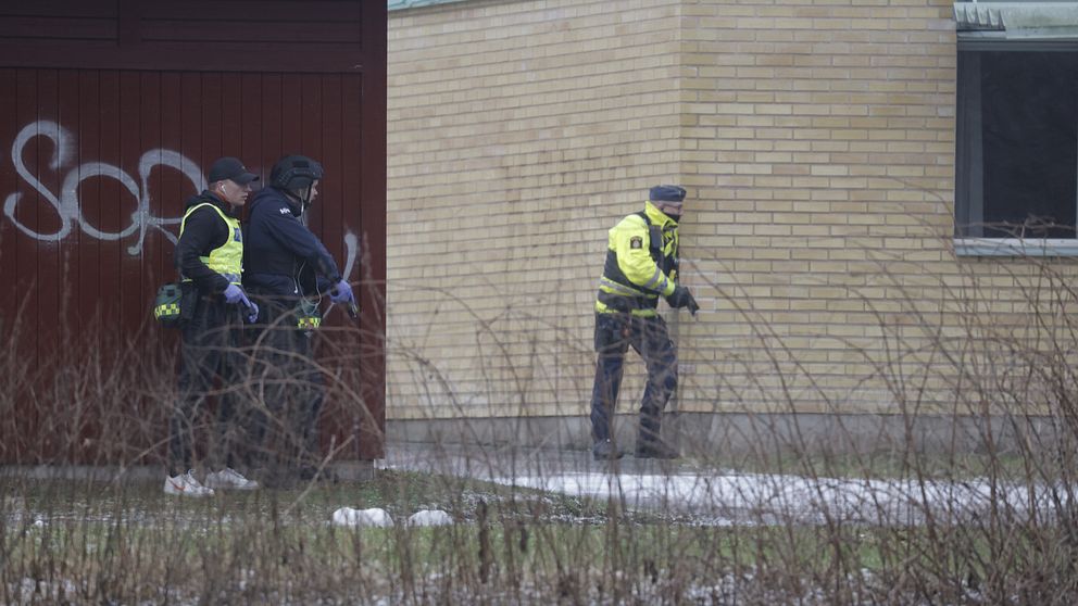 Polisinsats vid Risbergska skolan i Örebro