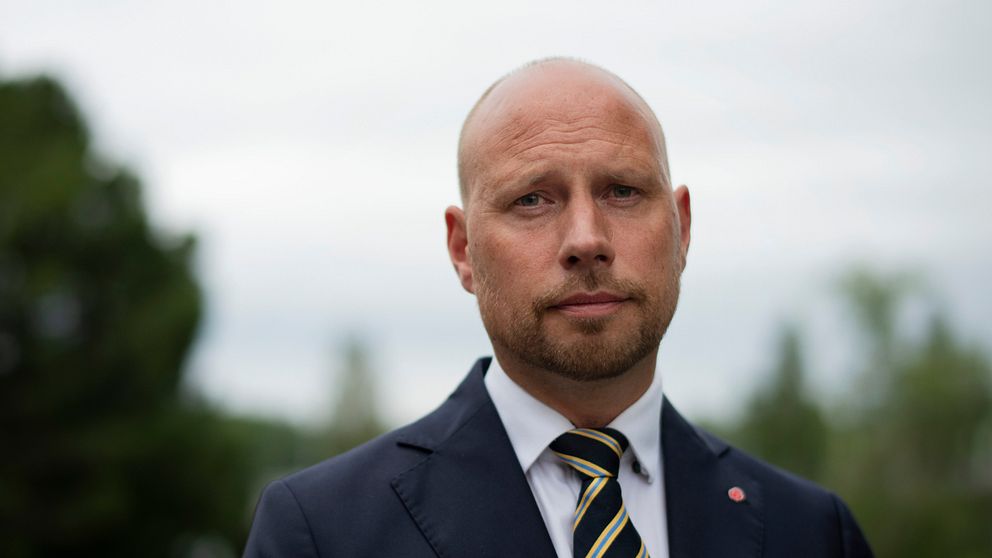 Hans Lindberg (S), kommunalråd i Umeå, i kostym och slips.
