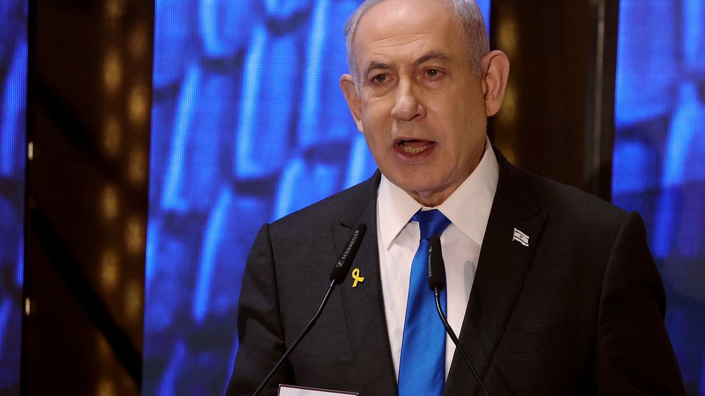 Israels premiärminister Benjamin Netanhyahu håller tal.