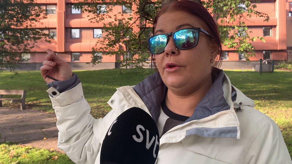 Besökaren Therese i alkoholzonen i Norrmalmsparken i Sundsvall.