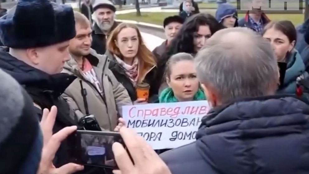 Folksamling av protesterande i Ryssland