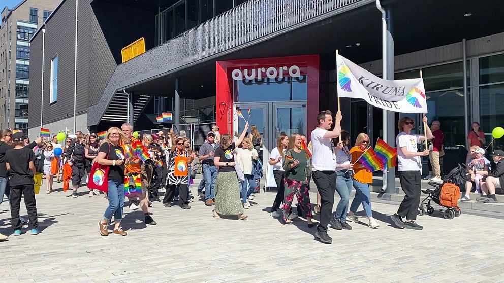 Pride-tåget i Kiruna.