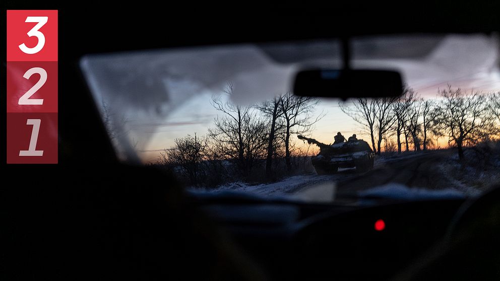 En ukrainsk stridsvagn kör nära Bakhmut i Ukraina, onsdagen den 22 november 2023.