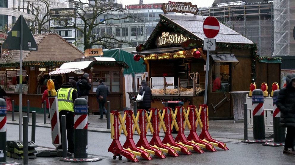 Fordonshinder på en julmarknad i Tyskland.