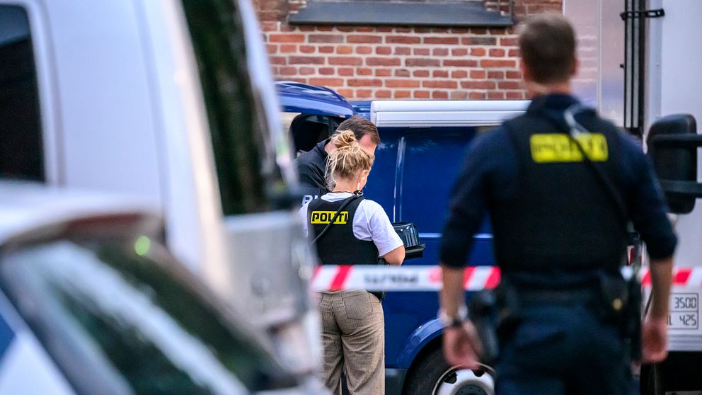 Danska poliser arbetar på platsen efter skjutning i Köpenhamn förra veckan.