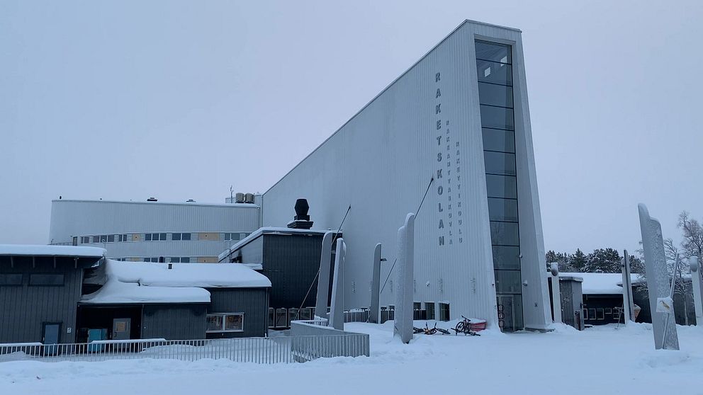 Nya raketskolan i Kiruna ska renoveras på grund av mögel och svampskador.