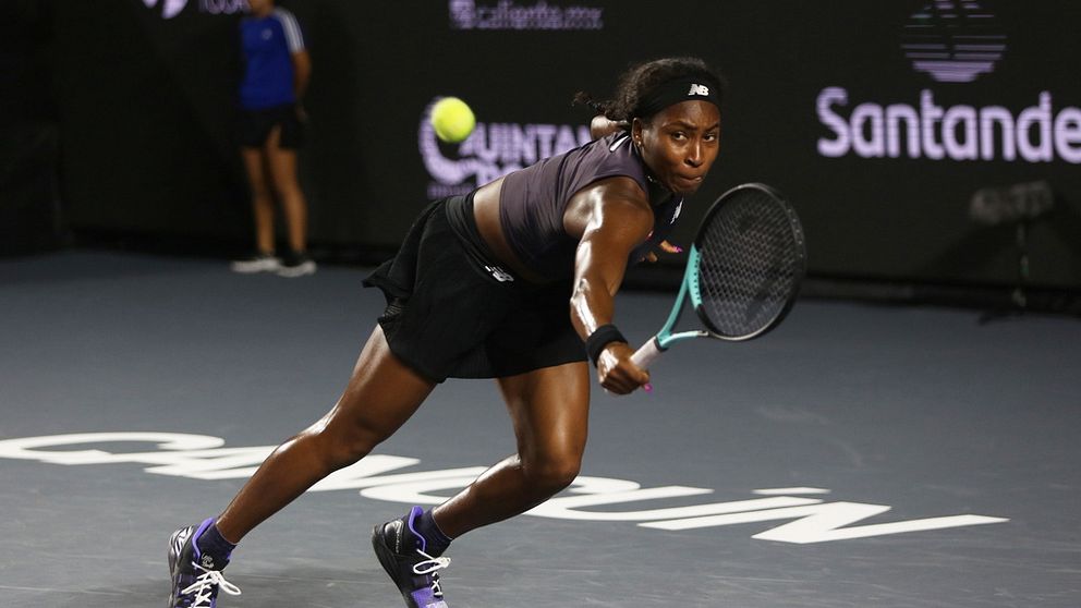 Coco Gauff känner kärleken i Cancun efter sin första seger i sitt andra WTA-slutspel.